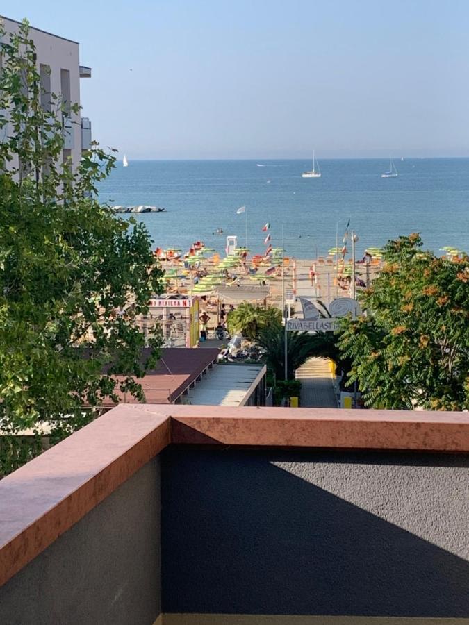 Hotel Del Vecchio Rimini Esterno foto