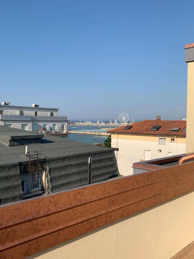 Hotel Del Vecchio Rimini Esterno foto