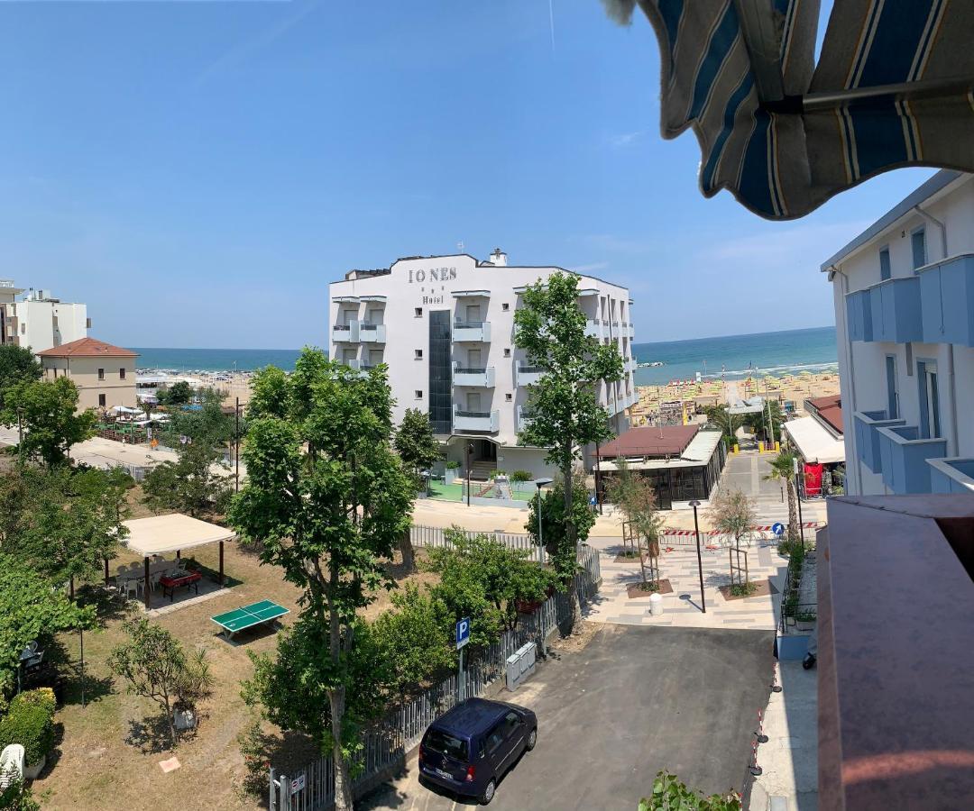 Hotel Del Vecchio Rimini Esterno foto