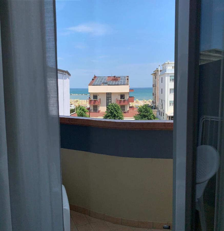 Hotel Del Vecchio Rimini Esterno foto